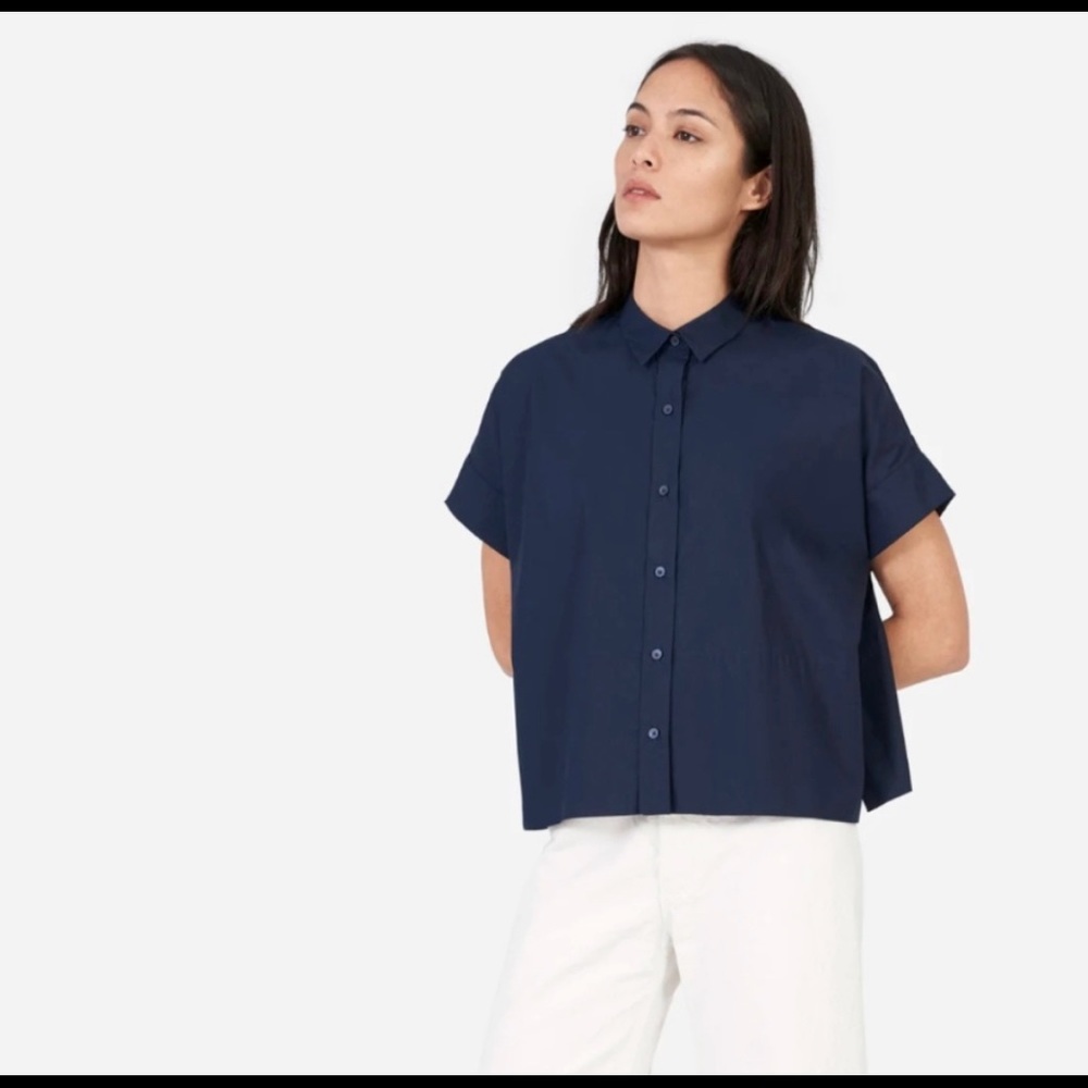 Everlane Cotton Poplin Shortsleeve Square Shirt